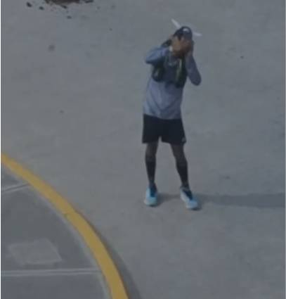 (Vídeo) Alertan por presunto acosador en parque Tangamanga I y The Park