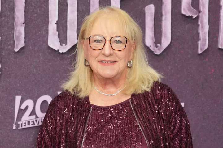 Mom Donna Forced to Make Personal Sacrifice For Jason & Travis Kelce