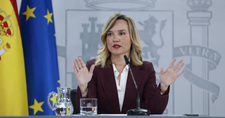 Europa suspende a Pilar Alegría: uno de cada cuatro jóvenes de 15 años no domina las competencias básicas