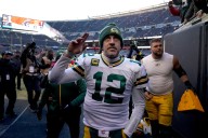 Bears fans embrace for final showdown with Aaron Rodgers
