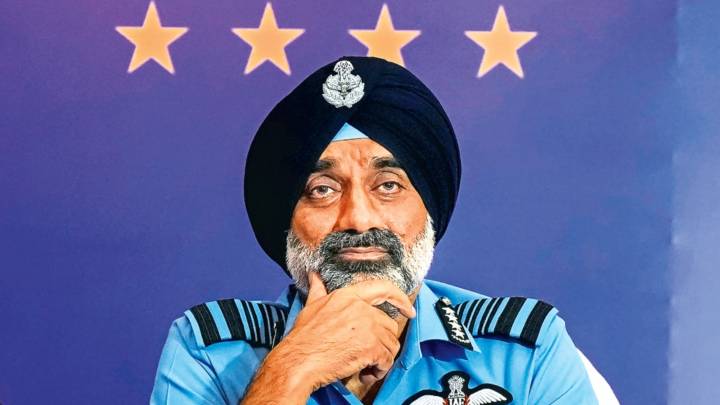‘Make India a world leader again’, IAF Chief AP Singh tells students