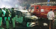 Car explodes, killing eight, near New Delhi's Red Fort