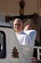 Pope Leo speaks out on reports of ICE refusing Communion for detained immigrants