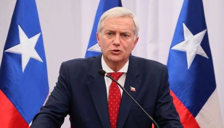 "Les quedan 128 días para partir": Kast refirma masivo plan de expulsión de migrantes irregulares