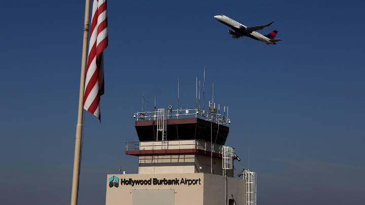 Air Traffic Controller Thriller 'The Flick' Lands at Apple