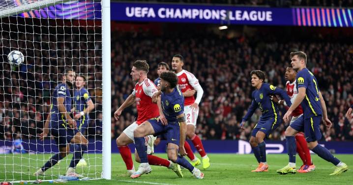 La UEFA multa al Atlético de Madrid por actitud “racista” de sus hinchas