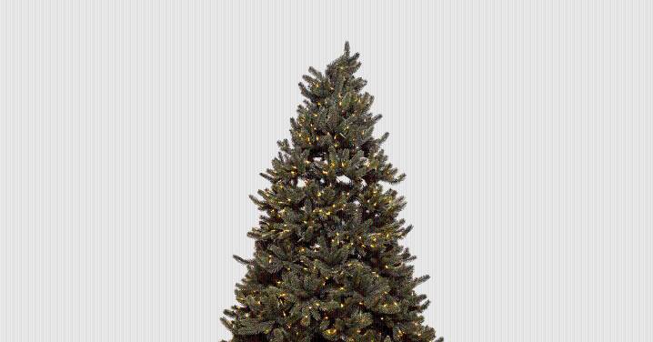 This Is the Best Fake Christmas Tree on the Market. It's 40% Off for Black Friday