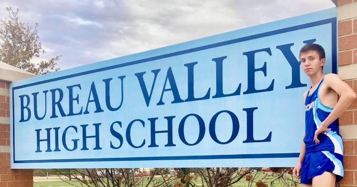 2025 BCR Male Runner of the Year: Bureau Valley’s Maddox Moore makes change for the better