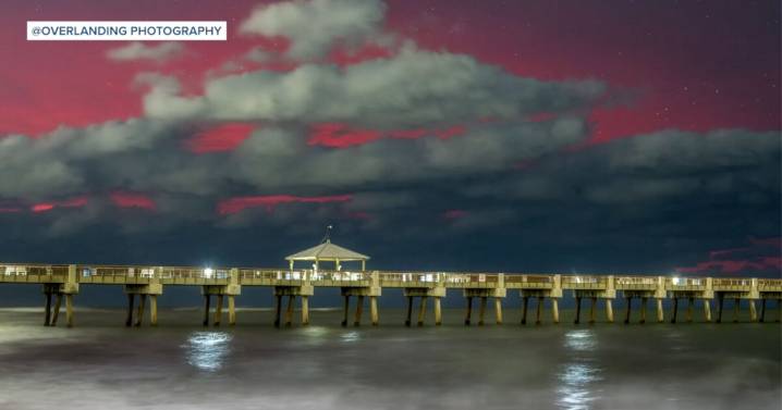 Northern lights dazzle viewers across the US, including rare sighting in South Florida