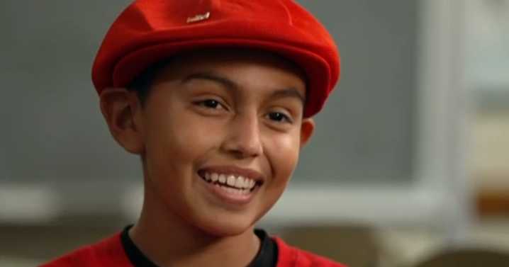 How a Phoenix teacher taught students to give back: "There's no better feeling"