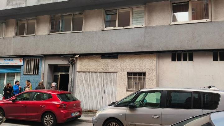 Los vecinos de San Isidoro vuelven a sus casas tras el incendio mortal: "Fue un susto enorme"
