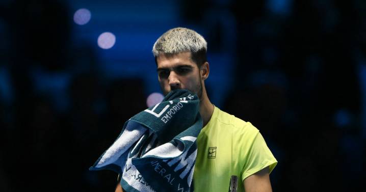 Sinner impide el año perfecto de Alcaraz y vuelve a reinar en las ATP Finals