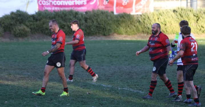 El Salamanca RC no puede con el líder