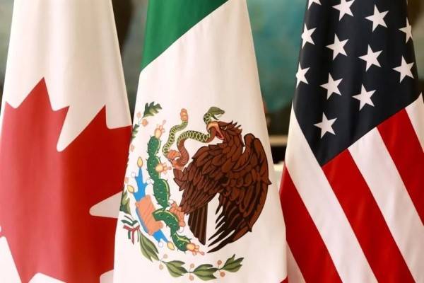 Piden más de 100 congresistas a Trump 'corregir' T