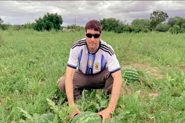 Lo apodaron el "Messi de las sandías" y habla de los obstáculos para exportar a nuevos mercados