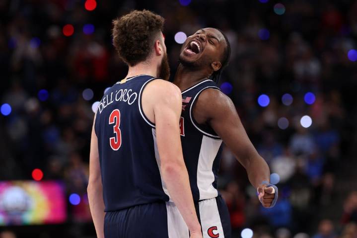 Deadspin | No. 4 Arizona staying humble, prepping for upset-minded Denver