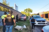 Allanan diez domicilios de jefes policiales por una denuncia de coimas