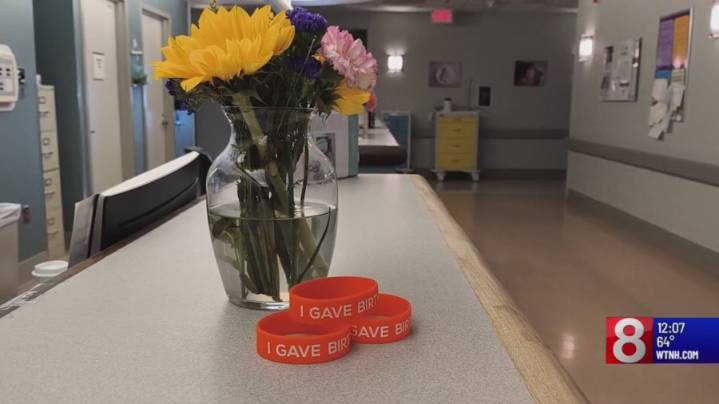 Griffin Hospital becomes latest to use bracelets for postpartum health