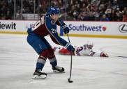 Avalanche's Nathan MacKinnon, Cale Makar carry club past Rangers