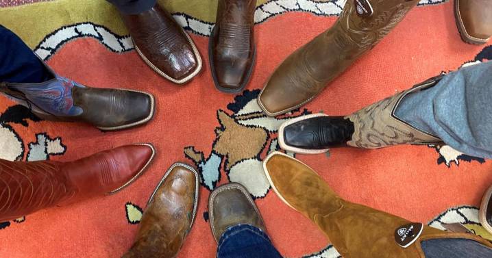 Students advocate for mental health, take over public comment at school board