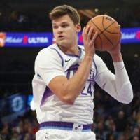 Jazz lose Kessler for season with shoulder injury