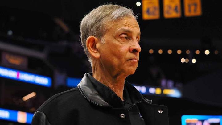 Vivek Ranadive’s face said it all as Kings got obliterated at home by Timberwolves