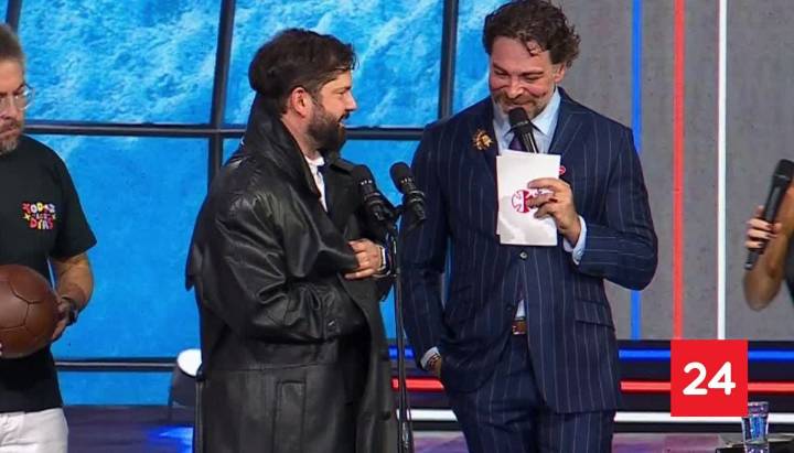 Entre ellas, la chaqueta de Emmanuel: Las tres donaciones del Presidente Boric a la Teletón 2025