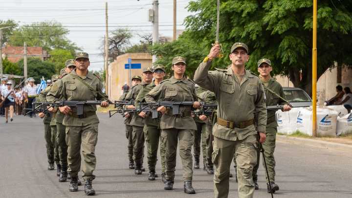 El Servicio Penitenciario Provincial celebró su 34° aniversario con un acto y desfile cívico militar