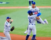 Dodgers vencieron 3×1 a Azulejos, ¡Damas y Caballeros, tenemos 7º juego de la Serie Mundial de Béisbol!