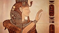 El enigma de Cleopatra vuelve a estremecer a la arqueología. Existe una nueva pista y sugiere que su tumba podría estar oculta bajo el mar