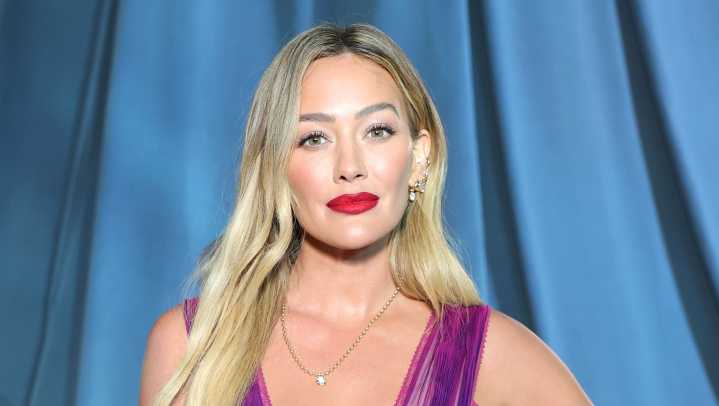 ‘Mature’ by Hilary Duff Meaning: A Breakdown of the Song’s Lyrics