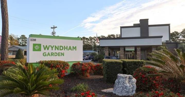 Fire breaks out inside Summerville Wyndham hotel