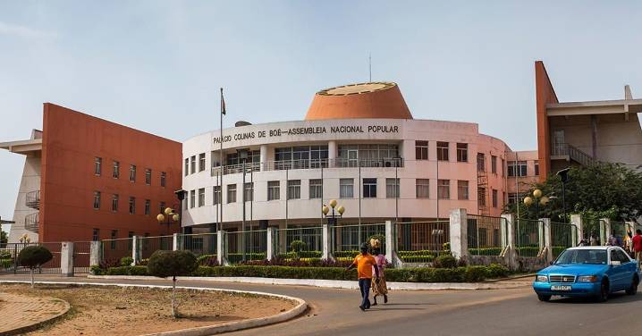 España expresa su preocupación por la situación en Guinea-Bissau y pide calma y respeto al orden constitucional