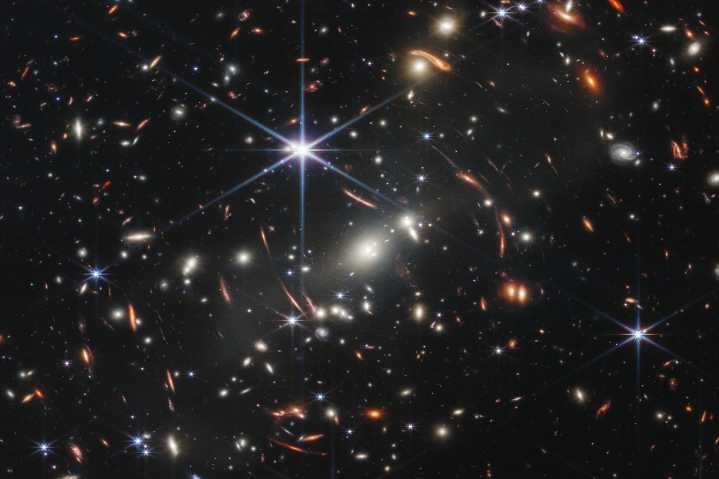 ¿Se está desacelerando el universo? Un nuevo artículo afirma que estábamos equivocados en una observación importante