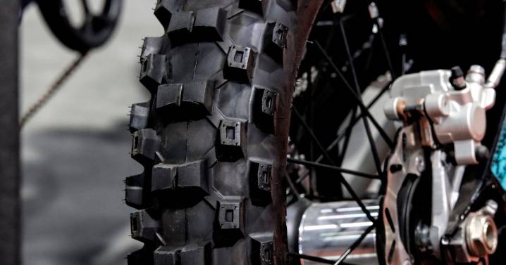 Man, 19, airlifted after dirt bike crash in central Minnesota