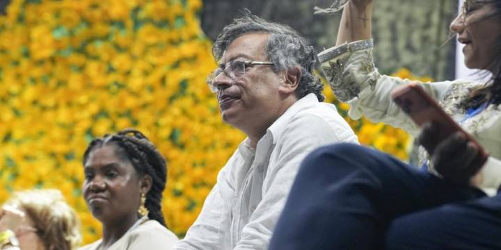 Gustavo Petro denunció “un clan de pedófilos” que “quiere acabar la democracia en Colombia” y arremetió contra Andrés Pastrana