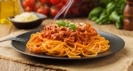 La pasta a la boloñesa: el plato perfecto para una fiesta de cumpleaños