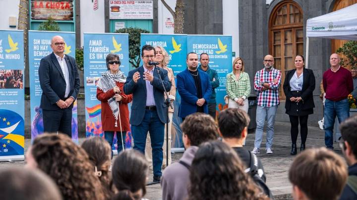 Arucas reafirma su compromiso con la memoria democrática a través de una jornada educativa