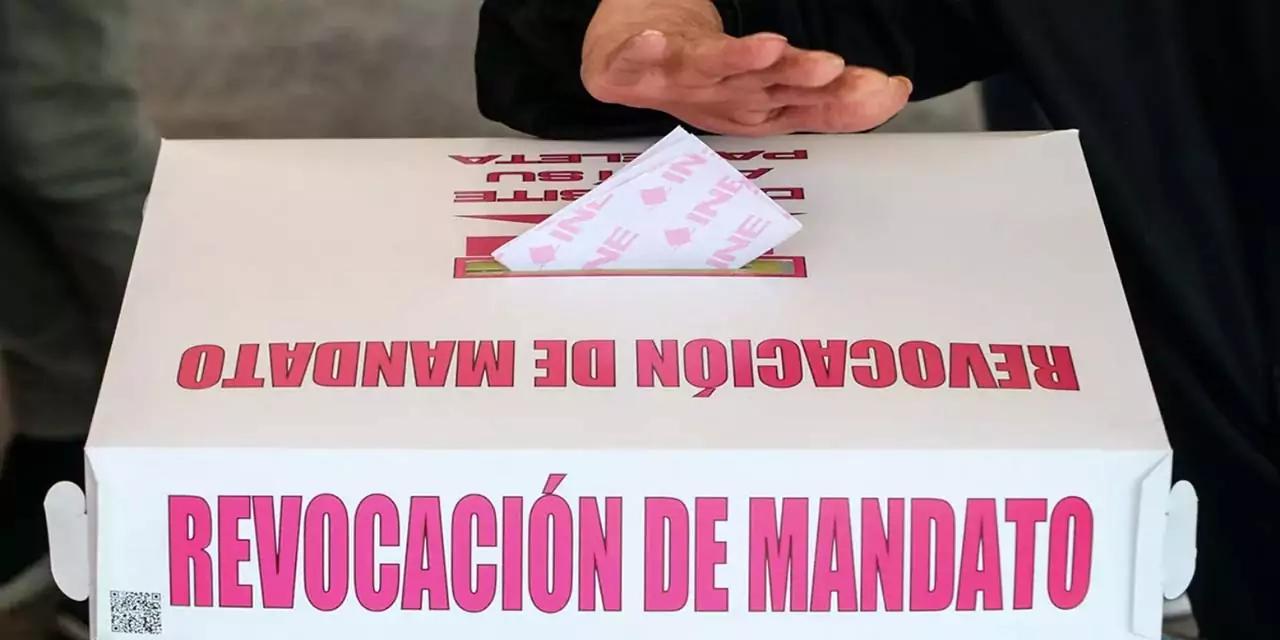 Acopian firmas para revocación de Jara; denuncian presiones