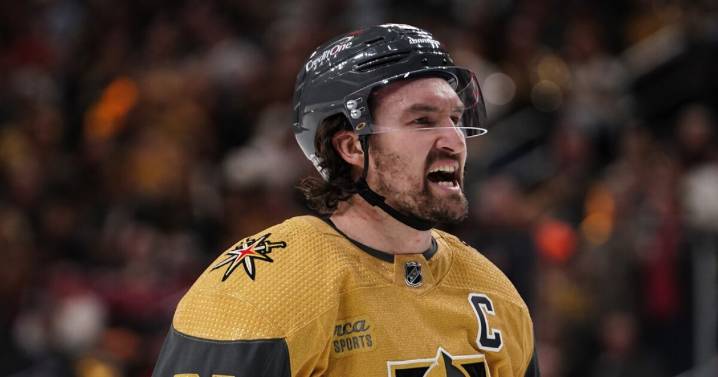 Mark Stone back in Golden Knights lineup after 16