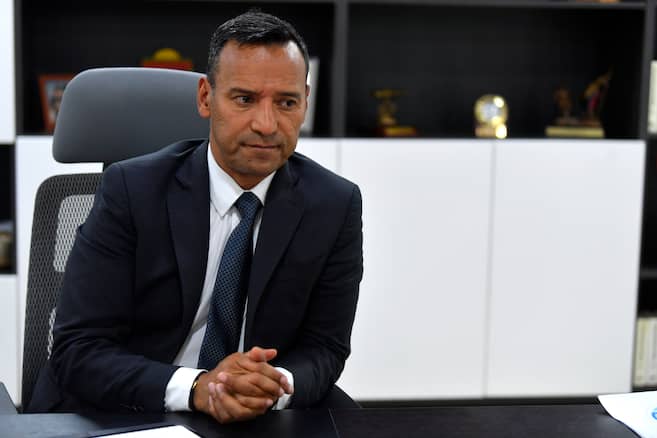 Citarán a moción de censura a mindefensa por muerte de siete menores en bombardeo, oficialismo responde