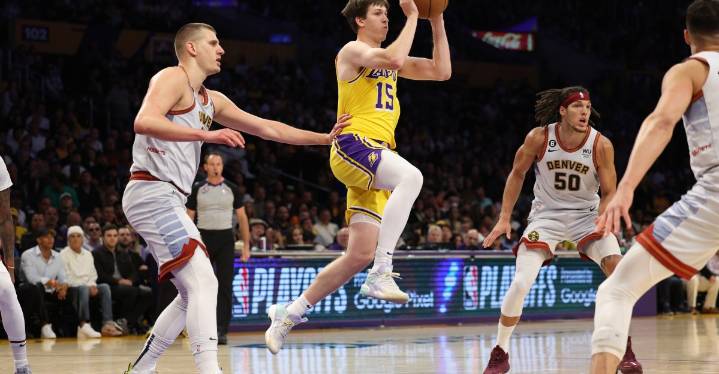 The Lakers need an alley-oop intervention