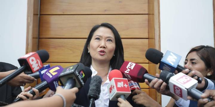Keiko Fujimori a la expectativa de las decisiones de Trump ante Venezuela y considera “extraordinaria” la salida de Maduro