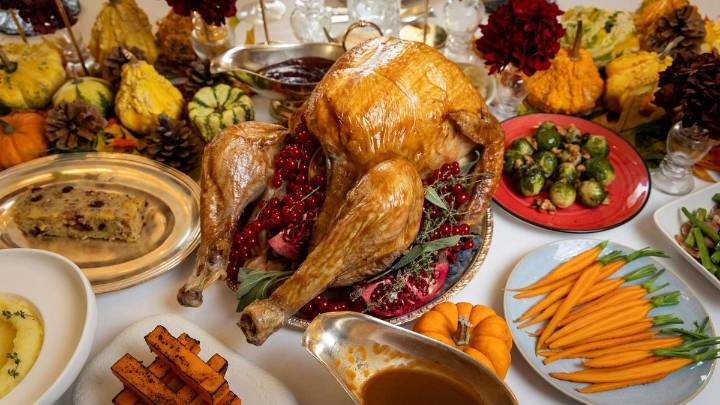 Los chefs de la Embajada de Estados Unidos comparten la receta tradicional del pavo de 'Thanksgiving'