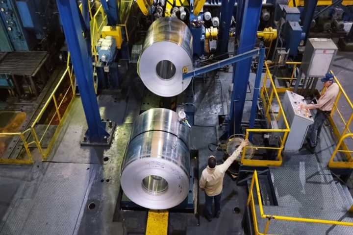 Transformación del aluminio en Venezuela impulsa economía nacional