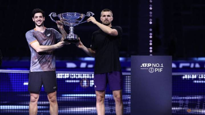 Cash and Glasspool make British history by sealing doubles year