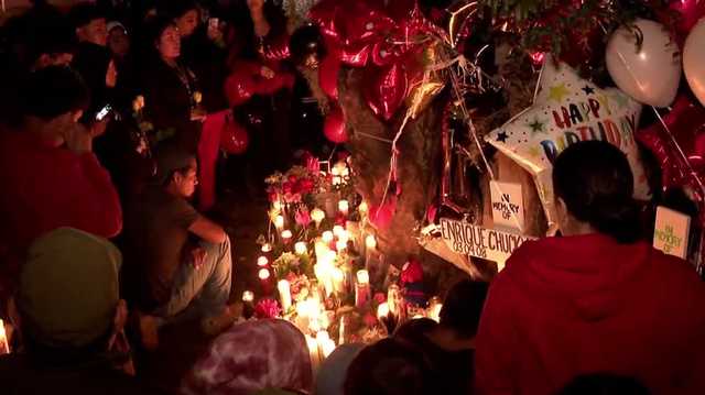 Apopka community gathers to mourn 3 teens killed in weekend crash