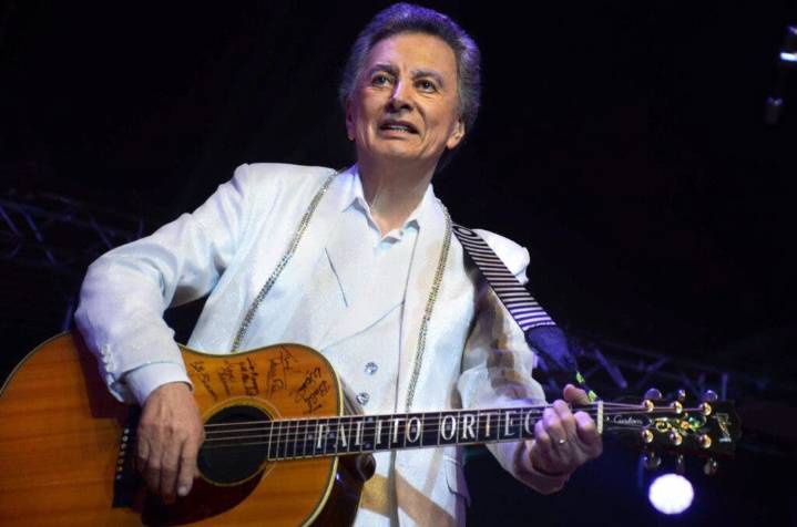 Palito Ortega debió suspender su gira por un fuerte cuadro de dolor