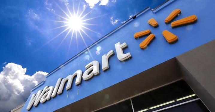 Walmart sees sales jumping as price-sensitive shoppers flee from inflation