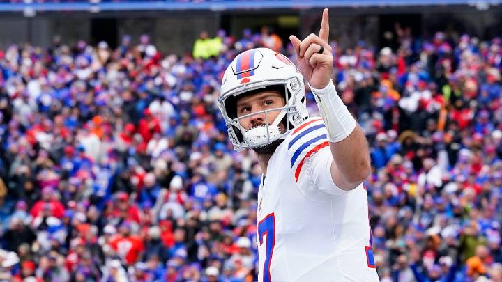 Bills outlast Buccaneers in shootout behind Josh Allen’s six touchdowns